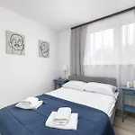 Apartment With Balcony Near Bulwary Wislane Wwa67