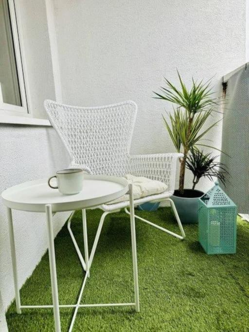 With Balcony Near Bulwary Wislane Wwa67 Apartment Warschau